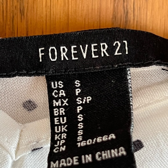 Forever 21 size small jumpsuit - Picture 4 of 5